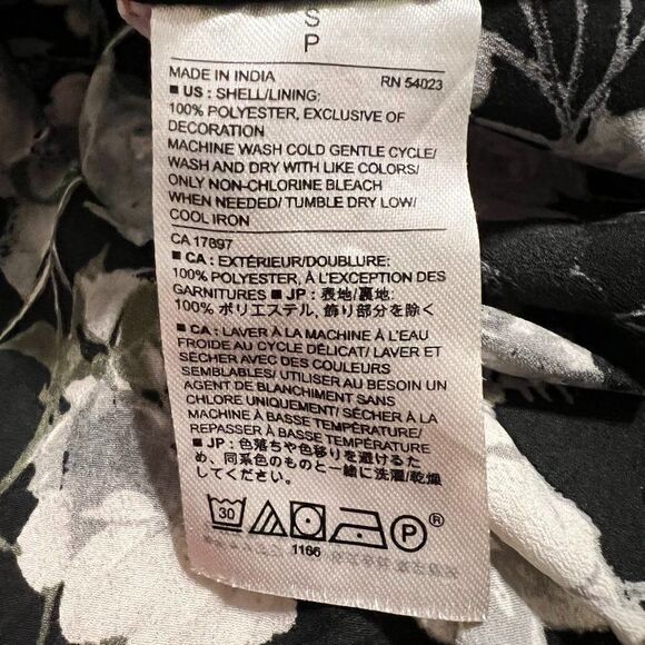 Banana Republic Factory Floral Adjustable Cami Size Small - Picture 7 of 7